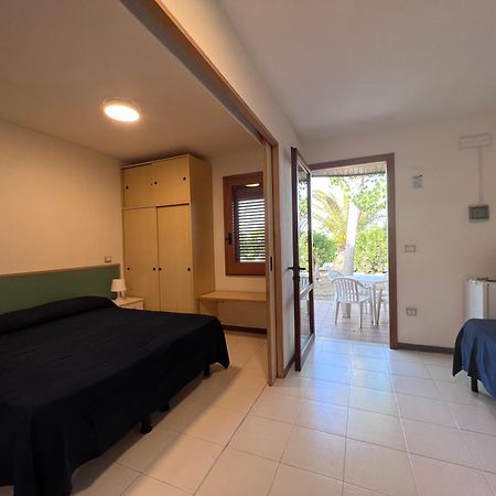 African Beach Hotel-Residence มันเฟรโดเนีย ภายนอก รูปภาพ