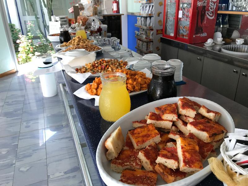 African Beach Hotel-Residence มันเฟรโดเนีย ภายนอก รูปภาพ