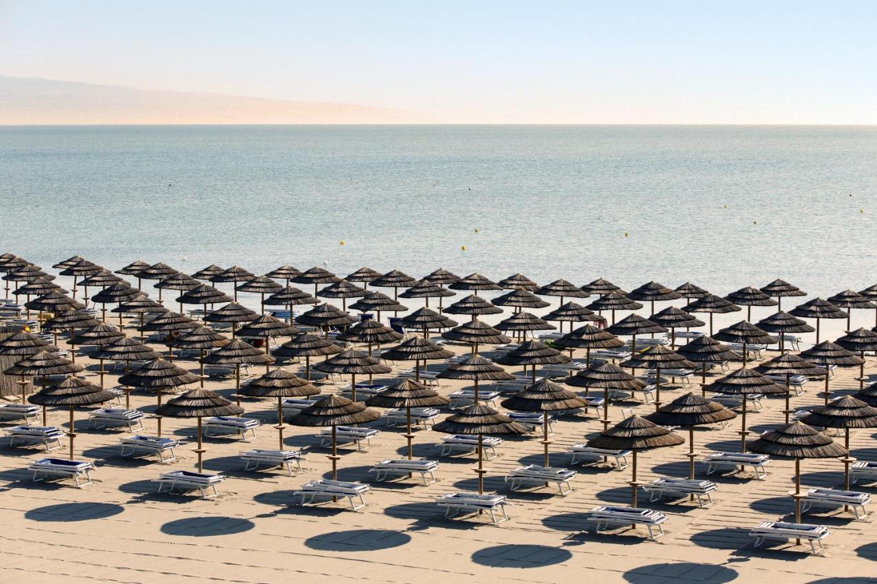 African Beach Hotel-Residence มันเฟรโดเนีย ภายนอก รูปภาพ