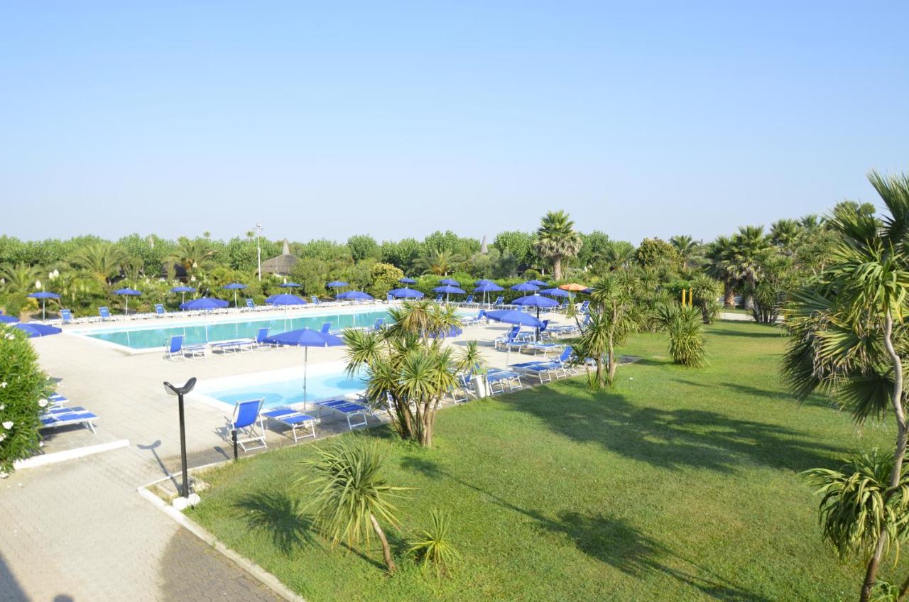 African Beach Hotel-Residence มันเฟรโดเนีย ภายนอก รูปภาพ